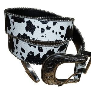 Women’s Western Cowhide Belt Silver Buckle Size M/L (41”)